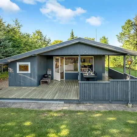 Leani - 150m From The Sea By Interhome בית נופש Estruplund