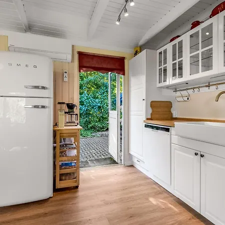 בית נופש Leani - 150m From The Sea By Interhome *