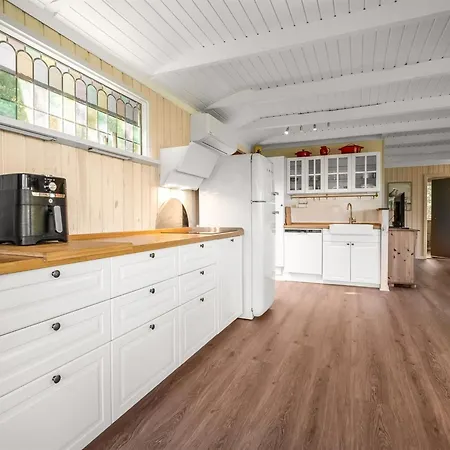 Leani - 150m From The Sea By Interhome בית נופש Estruplund