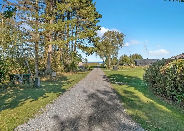 Leani - 150m From The Sea By Interhome *